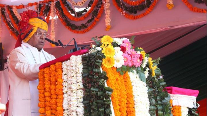 भारत के गौरव पूर्ण अतीत, समृद्ध सांस्कृतिक परम्पराओं के अनुरूप कर्म पथ पर चले